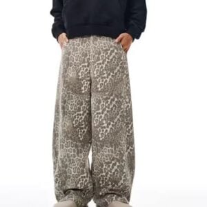 Leopard Print Curved Knife Wide Leg Jeans