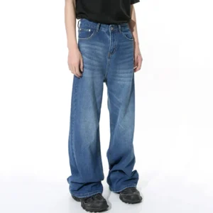 Alternative view of Gradient Wash Straight Wide Leg Jeans with Button Pockets