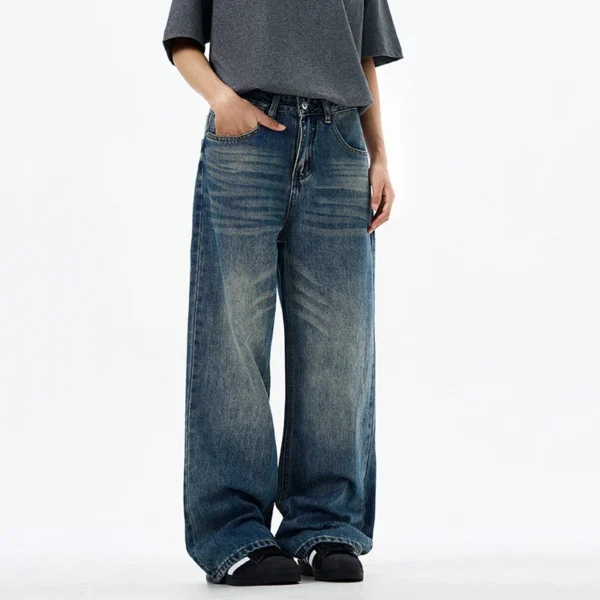 Washed Cleanfit Wide Leg Jeans - Image 3