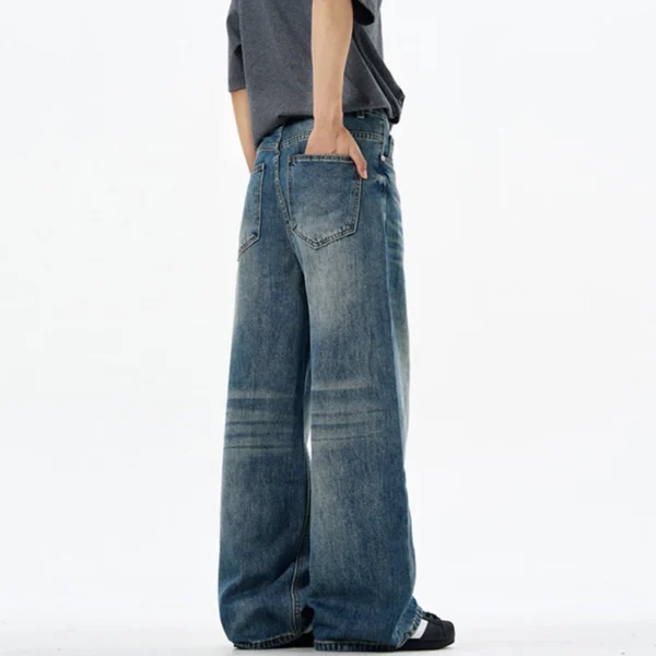 Washed Cleanfit Wide Leg Jeans - Image 4