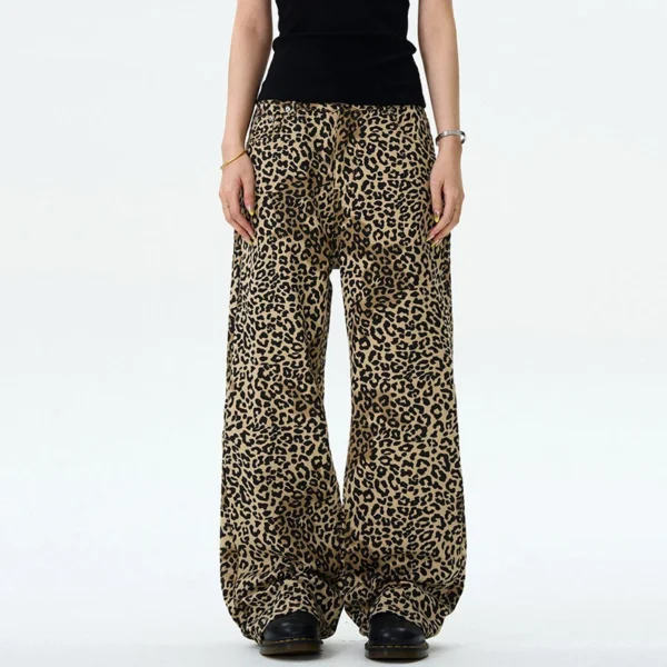 Leopard Print Flared Denim Pants