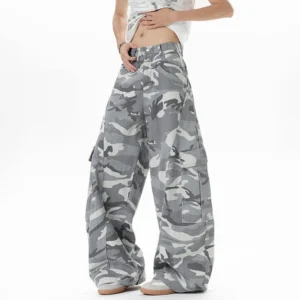 Alternative view of Camouflage Print Curved Knife Wide Leg Jeans