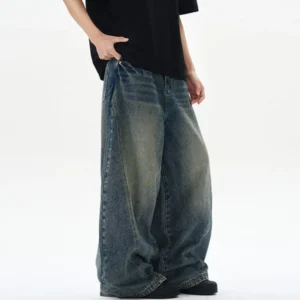 Alternative view of Washed Tie Flower Curved Knife Straight Jeans